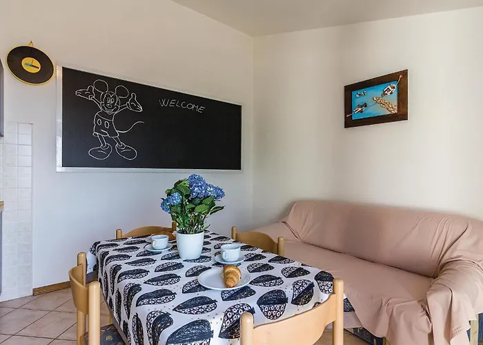 דירה 1 Bedroom In