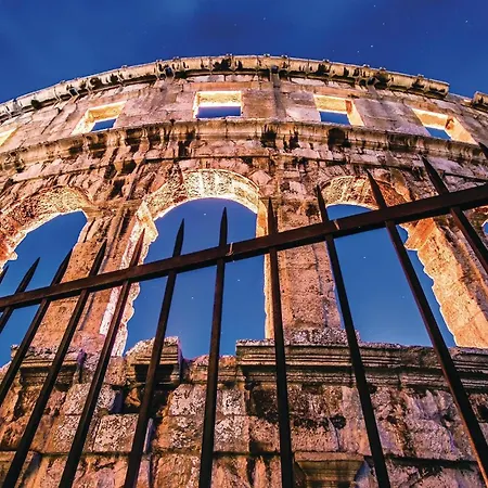 1 Bedroom In Pula